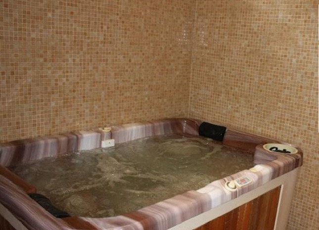 Dinastia Hotel Getafe Buitenkant foto